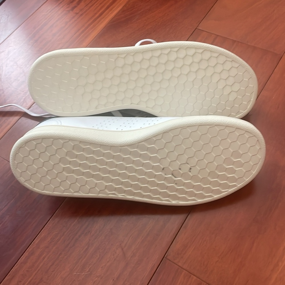 New ADIDAS ADVANTAGE WHITE / BLACK KIDS LACE SHOES SNEAKERS - Picture 10 of 15